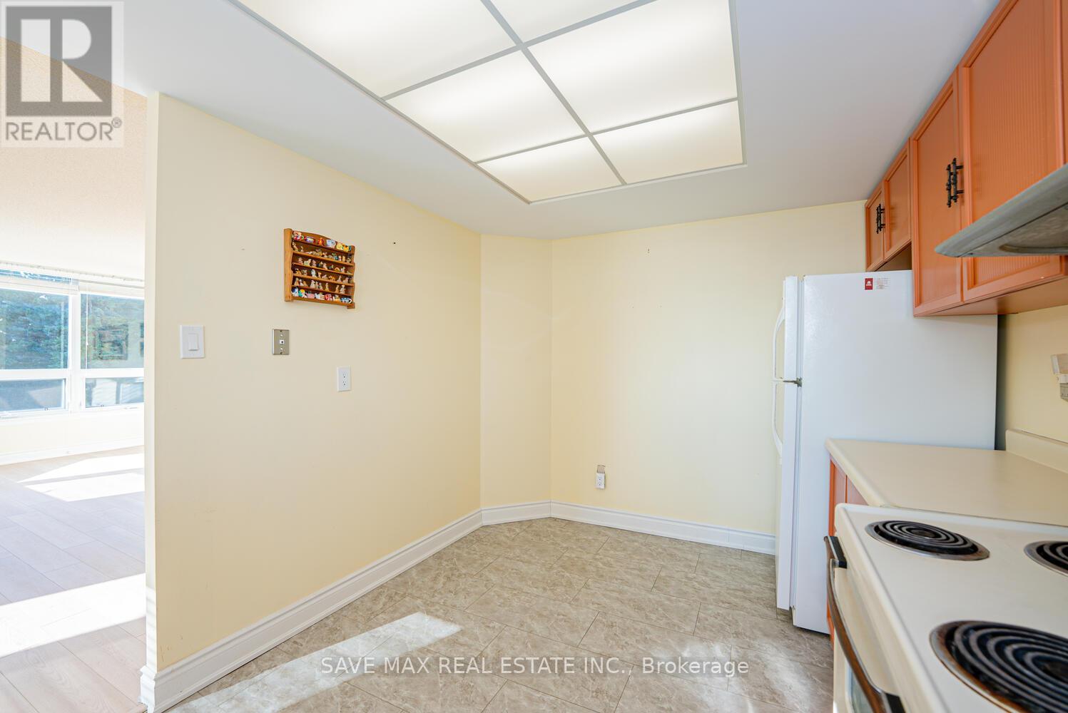 307 - 8 Lisa Street, Brampton, Ontario  L6T 4S6 - Photo 18 - W12687744