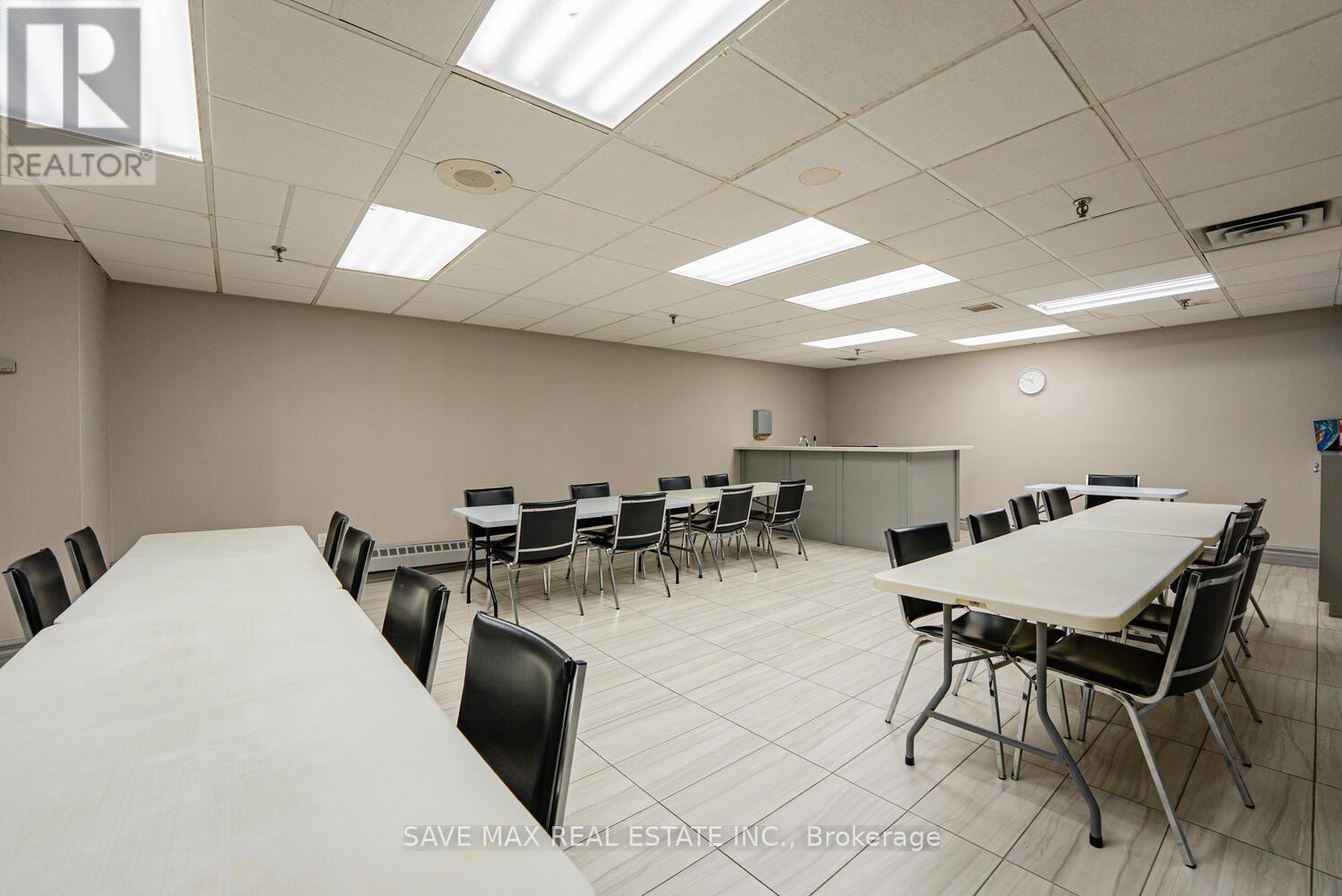 307 - 8 Lisa Street, Brampton, Ontario  L6T 4S6 - Photo 35 - W12687744