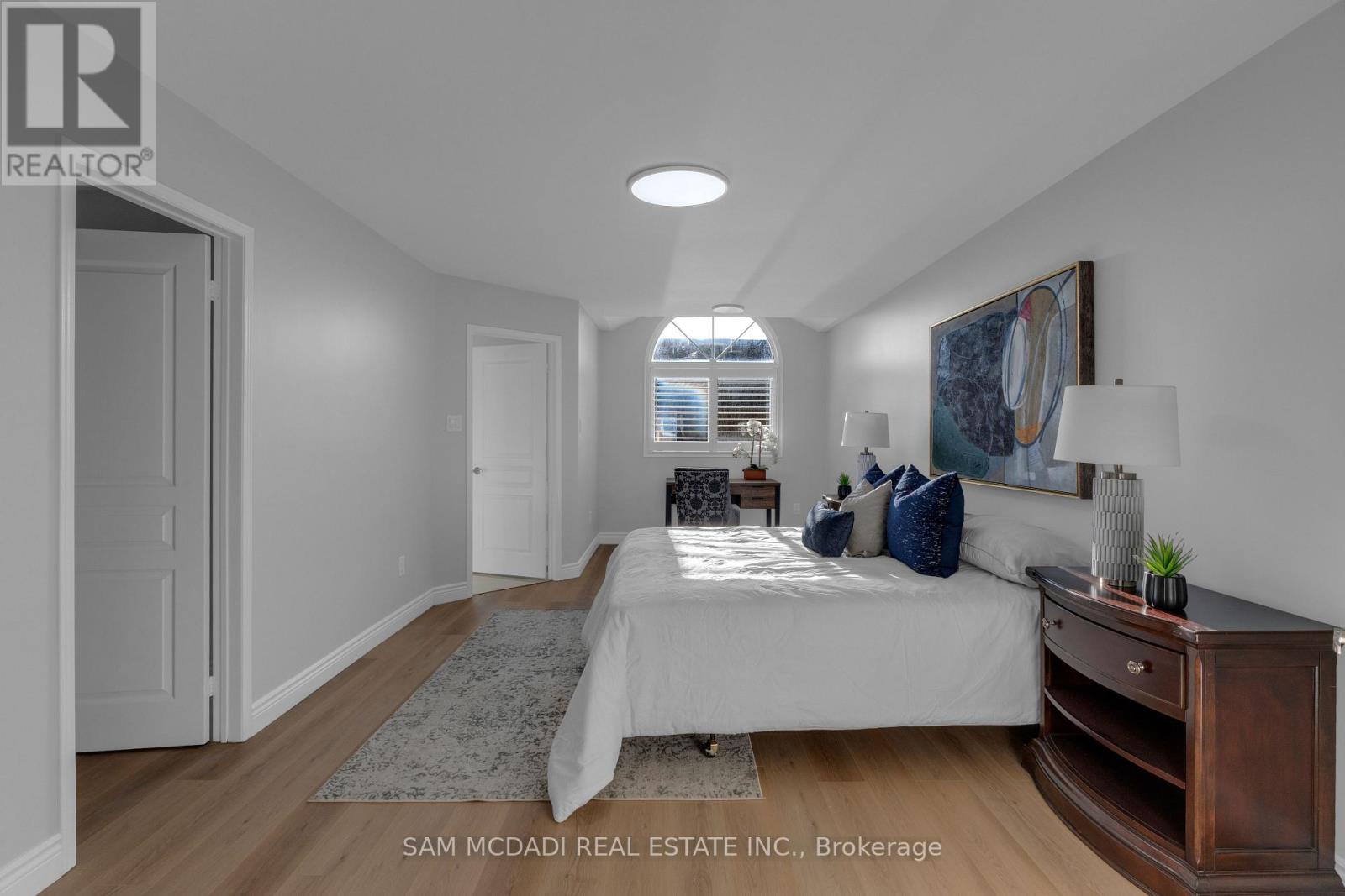 5689 Margarita Crescent, Mississauga, Ontario  L5M 6Y7 - Photo 11 - W12687806