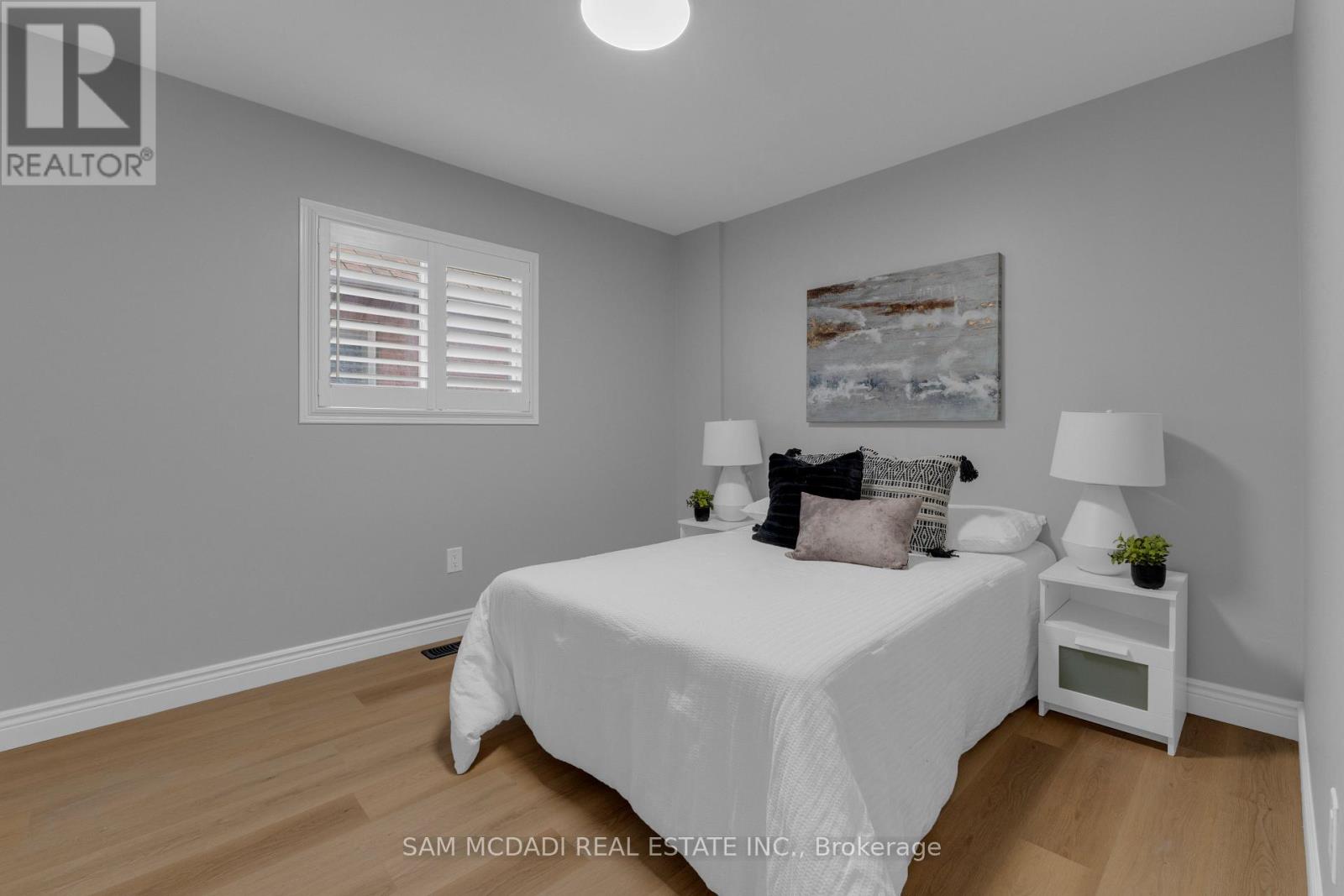 5689 Margarita Crescent, Mississauga, Ontario  L5M 6Y7 - Photo 18 - W12687806