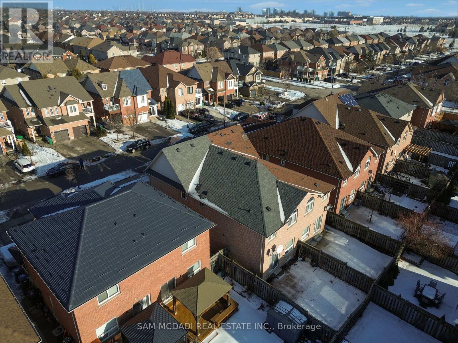 5689 Margarita Crescent, Mississauga, Ontario  L5M 6Y7 - Photo 27 - W12687806