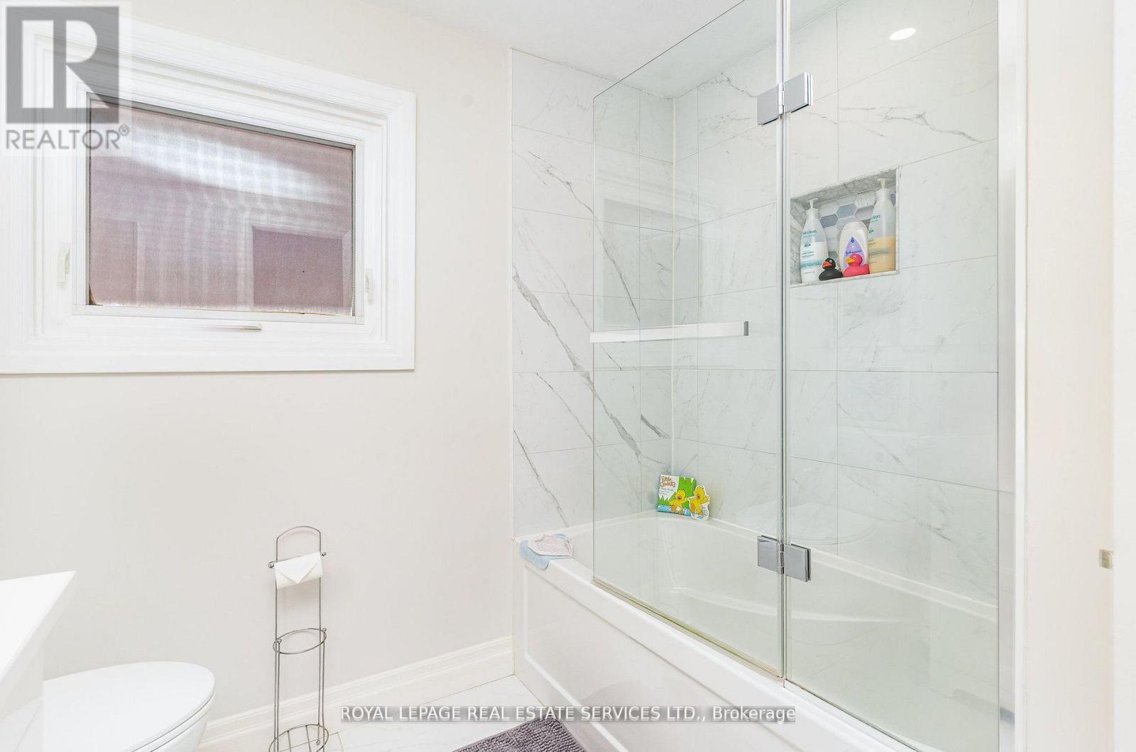 47 Lafferty Street, Toronto, Ontario  M9C 5B5 - Photo 24 - W12687862