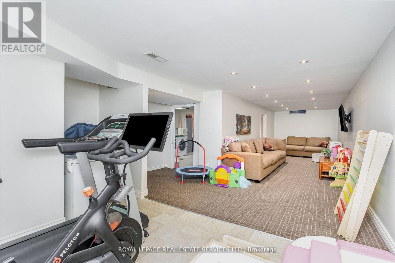 47 Lafferty Street, Toronto, Ontario  M9C 5B5 - Photo 27 - W12687862