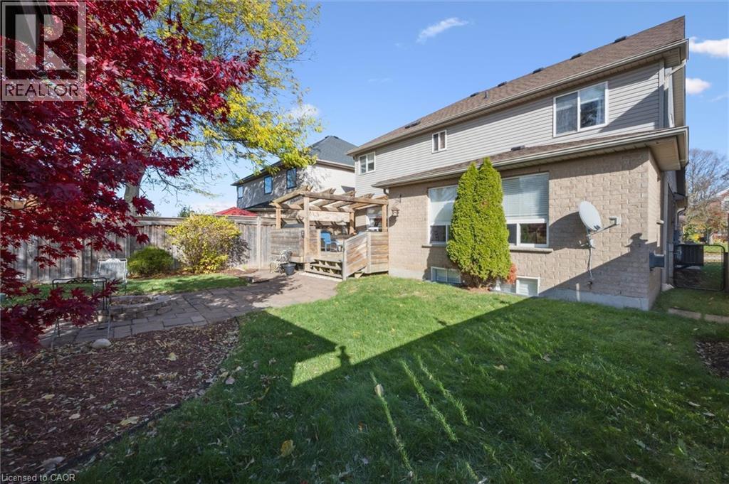 7 Hearthbridge Street, Kitchener, Ontario  N2R 1L5 - Photo 41 - 40785926