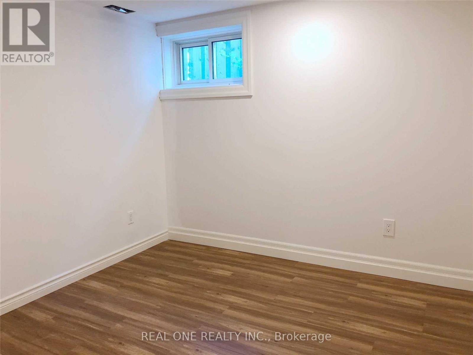 Bsmt - 25 Terrace Drive, Hamilton, Ontario  L9A 2Y5 - Photo 14 - X12687860