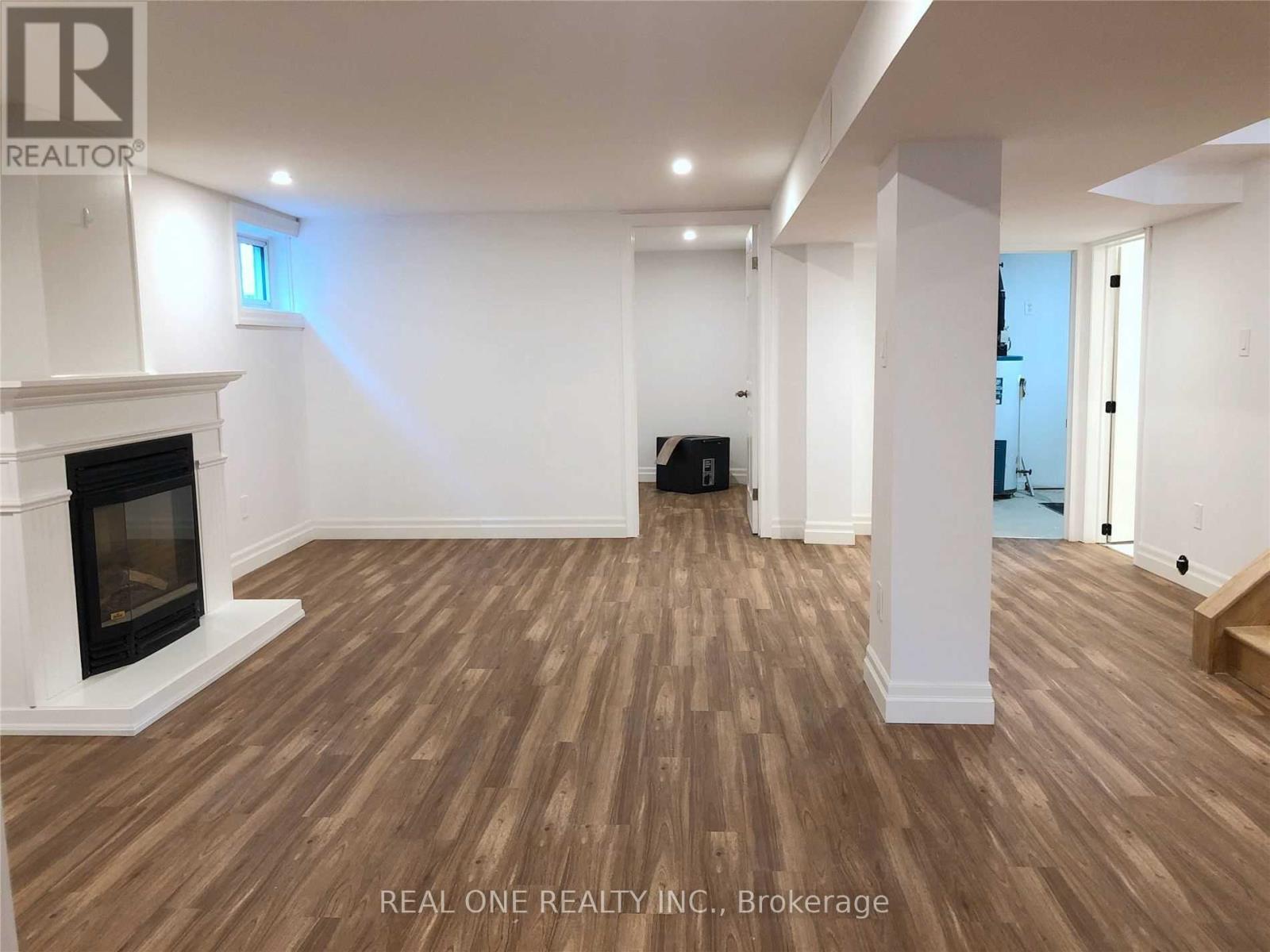 Bsmt - 25 Terrace Drive, Hamilton, Ontario  L9A 2Y5 - Photo 4 - X12687860