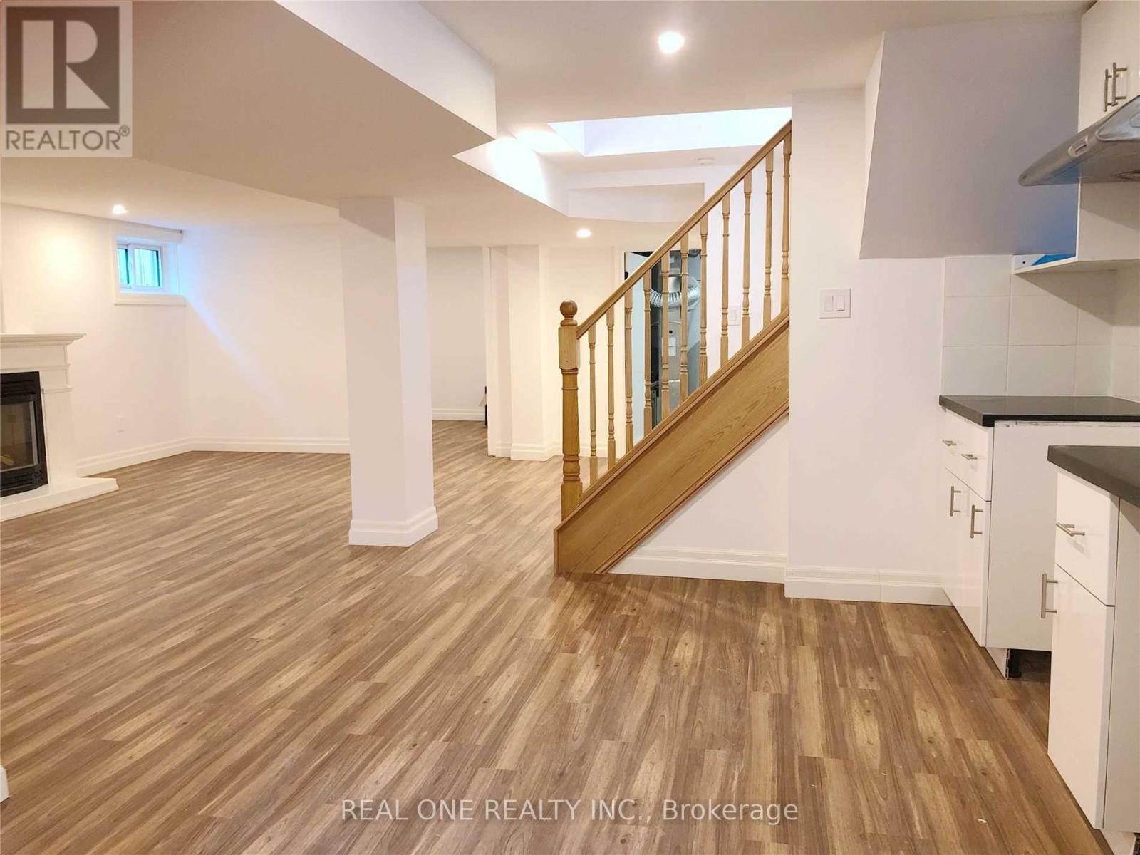 Bsmt - 25 Terrace Drive, Hamilton, Ontario  L9A 2Y5 - Photo 8 - X12687860