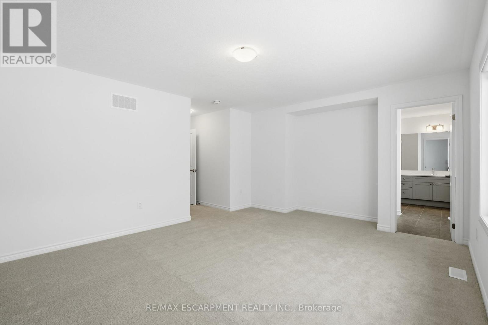 322 Millstone Street, Kitchener, Ontario  N2R 0V4 - Photo 25 - X12687872