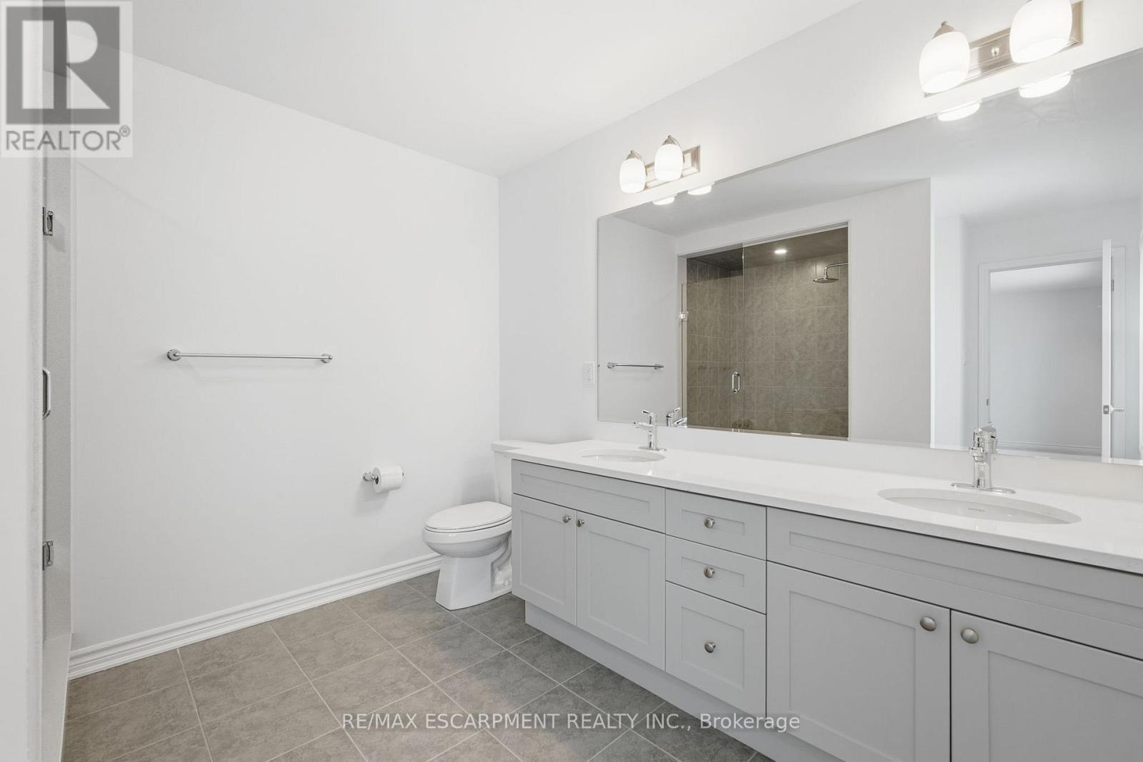 322 Millstone Street, Kitchener, Ontario  N2R 0V4 - Photo 26 - X12687872