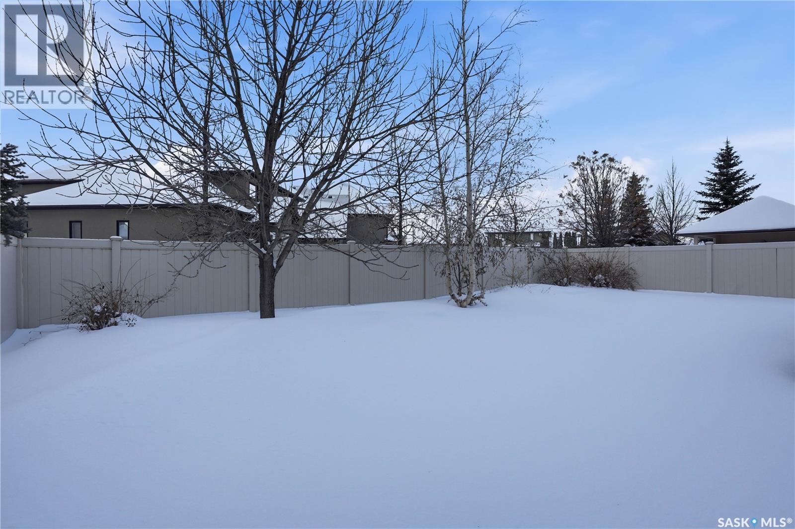 215 Beechwood Crescent, Saskatoon, Saskatchewan  S7V 1K6 - Photo 47 - SK026646