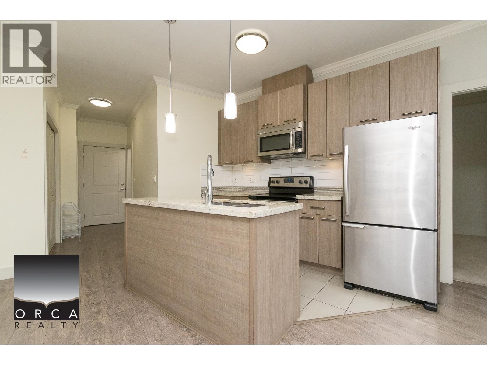 405 7377 14th Avenue, Burnaby, British Columbia  V3N 1Z7 - Photo 4 - R3076119