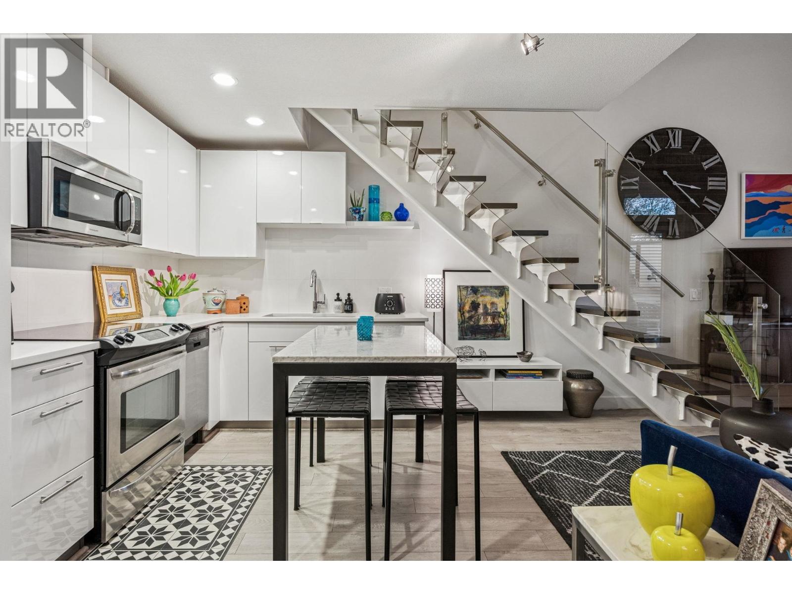 603 733 W 3rd Street, North Vancouver, British Columbia  V7M 0C8 - Photo 10 - R3078163