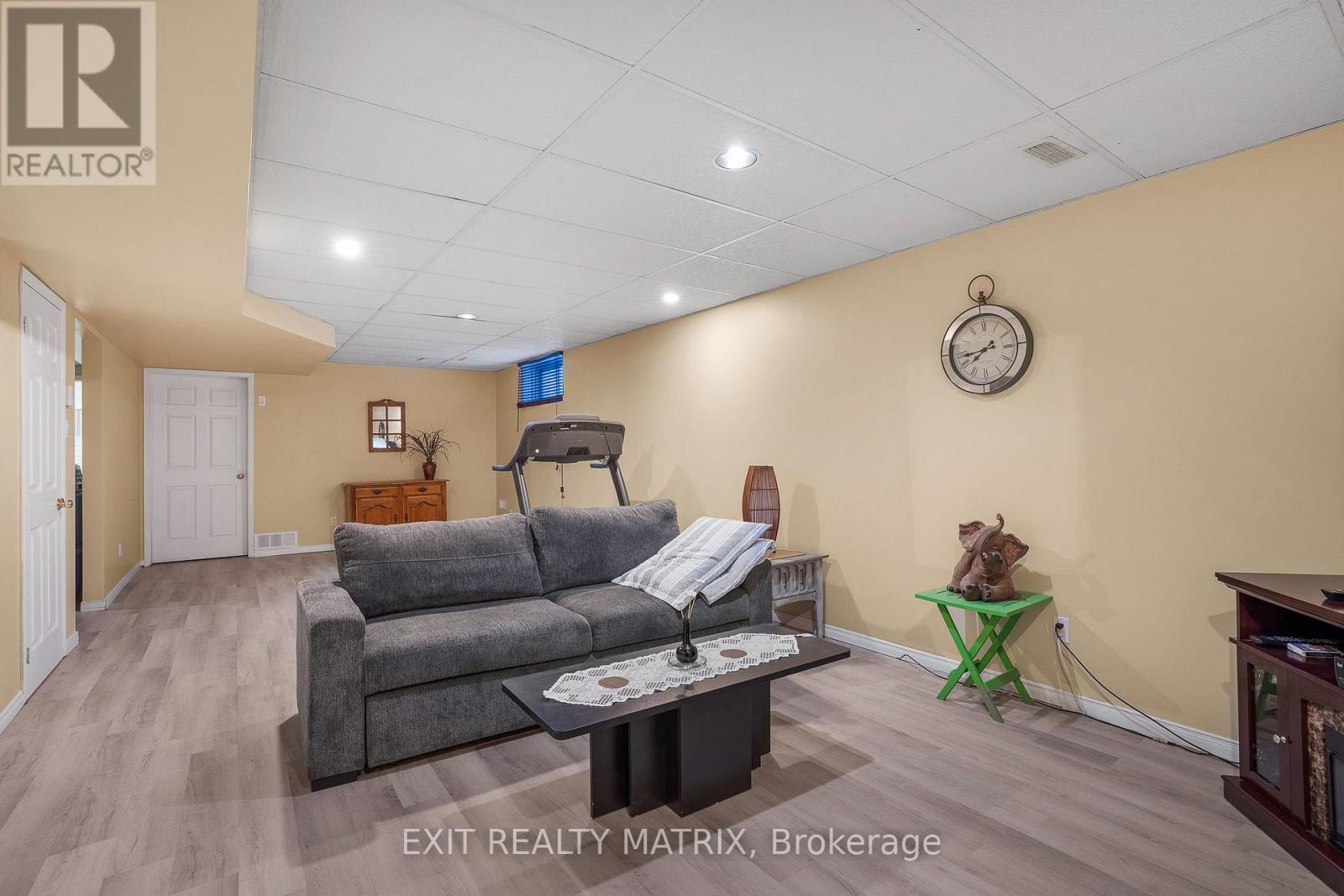 213 Longueuil Street, Champlain, Ontario  K0B 1K0 - Photo 22 - X12687916