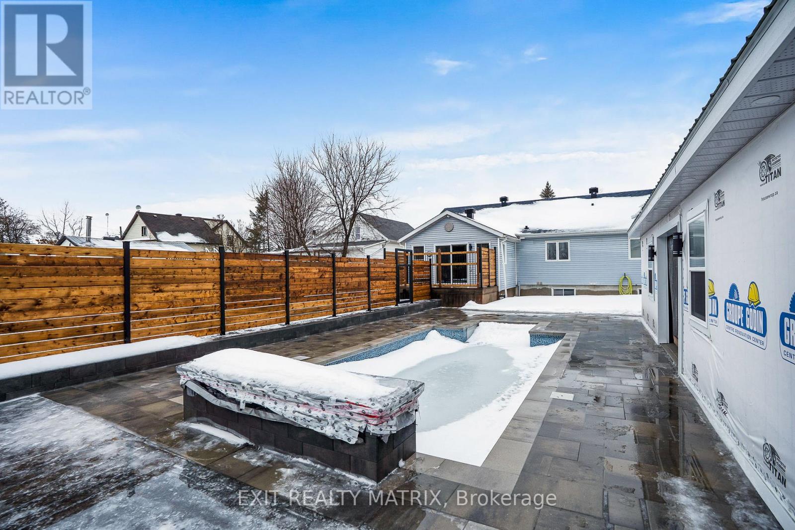 213 Longueuil Street, Champlain, Ontario  K0B 1K0 - Photo 30 - X12687916