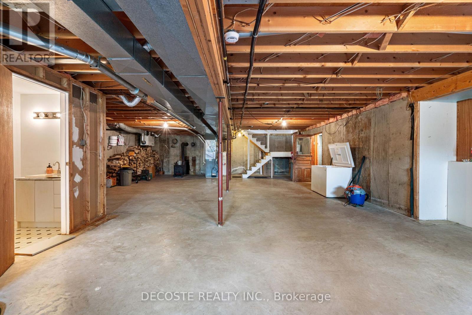 21890 County 10 Road, North Glengarry, Ontario  K0B 1H0 - Photo 27 - X12687958