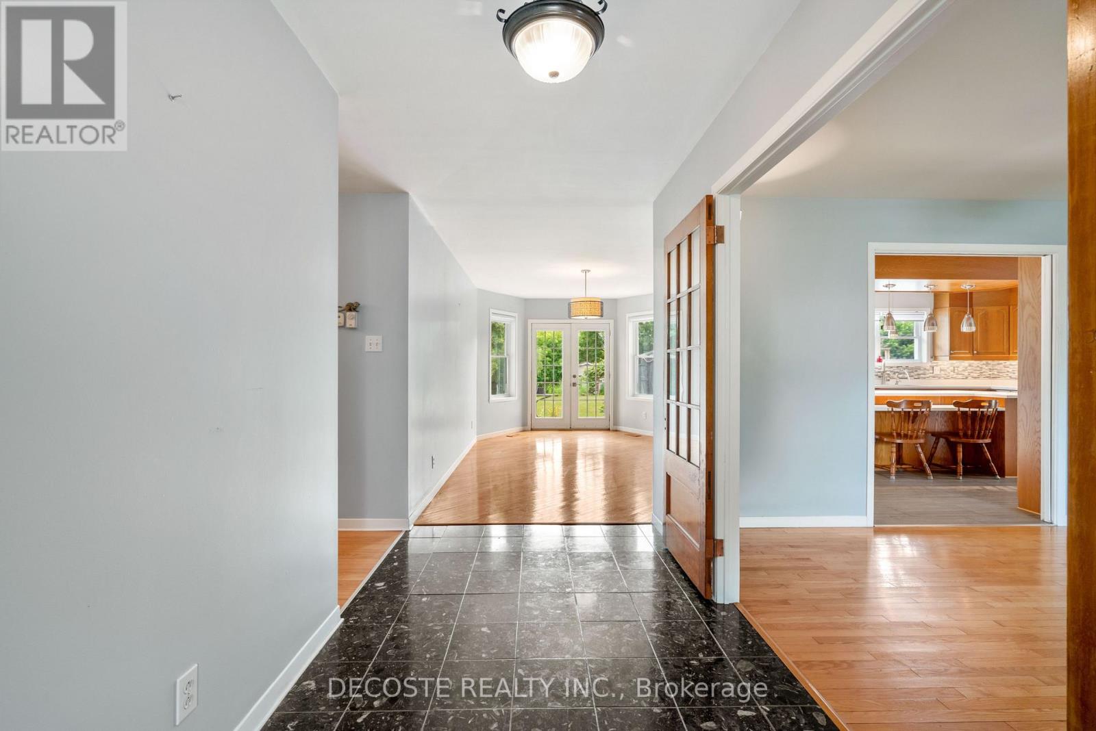 21890 County 10 Road, North Glengarry, Ontario  K0B 1H0 - Photo 5 - X12687958