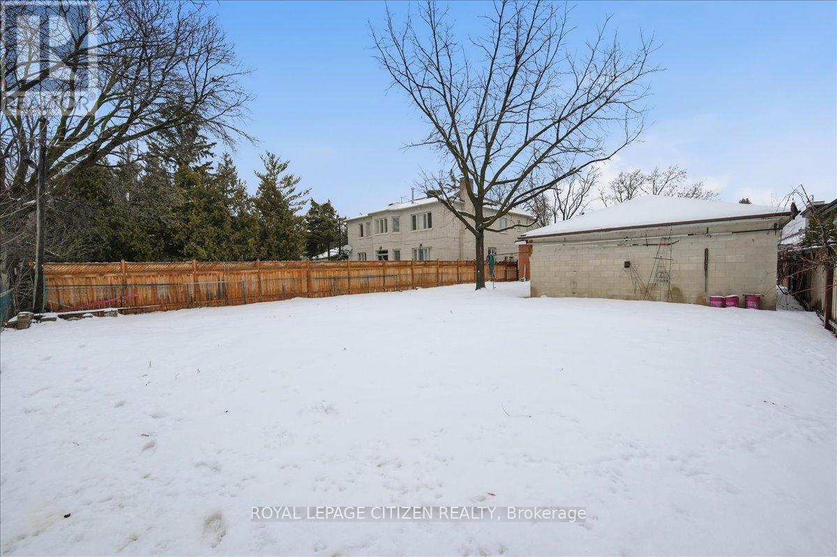 Main - 20 Dunsmore Gardens, Toronto, Ontario  M3H 3M2 - Photo 40 - C12682246