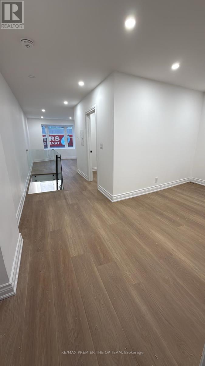 Upper Level - 54 Vaughan Road, Toronto, Ontario  M6G 2N4 - Photo 3 - C12687388