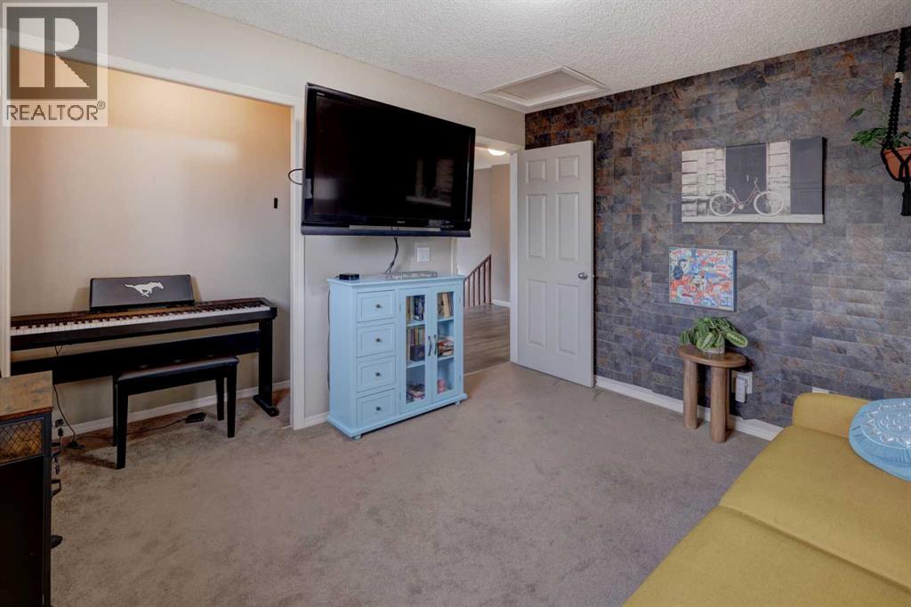 113 Thornleigh Close Se, Airdrie, Alberta  T4A 2E6 - Photo 18 - A2278616