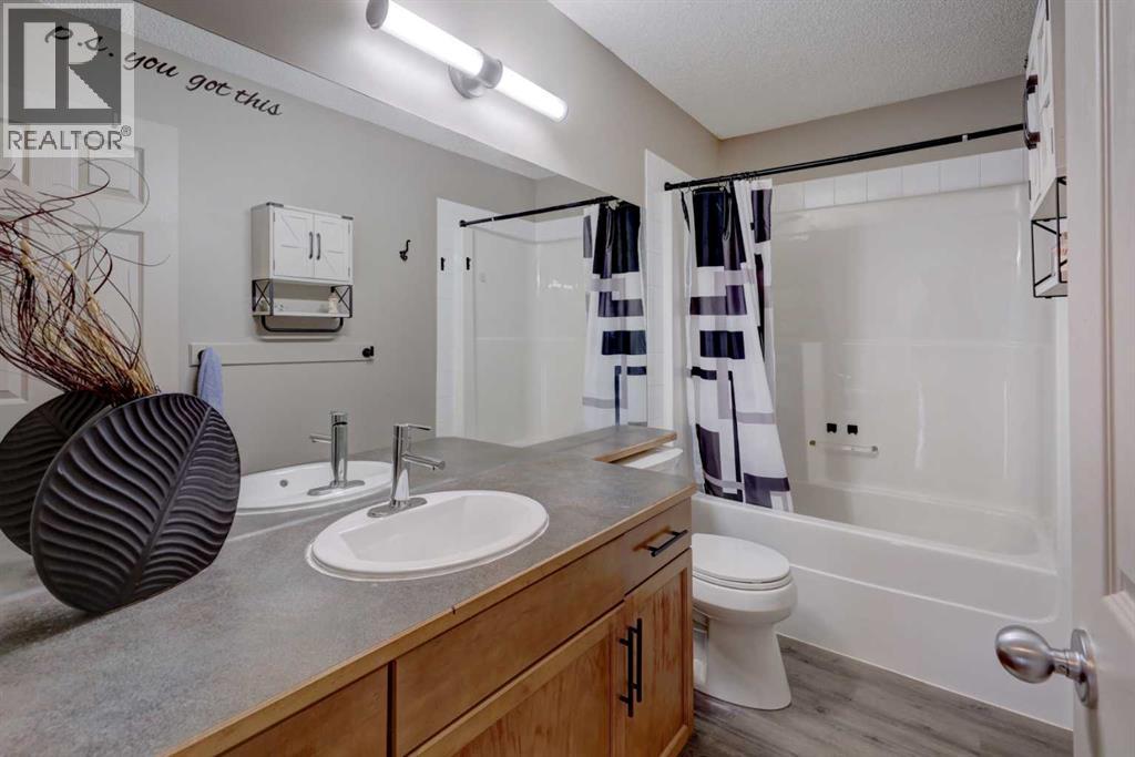 113 Thornleigh Close Se, Airdrie, Alberta  T4A 2E6 - Photo 19 - A2278616