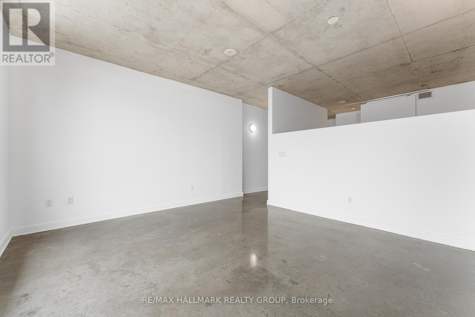 903 - 180 York Street, Ottawa, Ontario  K1N 1J6 - Photo 12 - X12686624