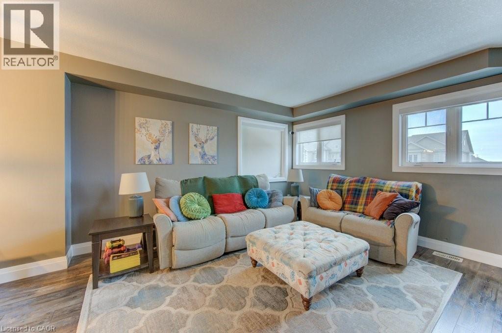 31 Eliza Avenue, Kitchener, Ontario  N2E 0G2 - Photo 10 - 40795096