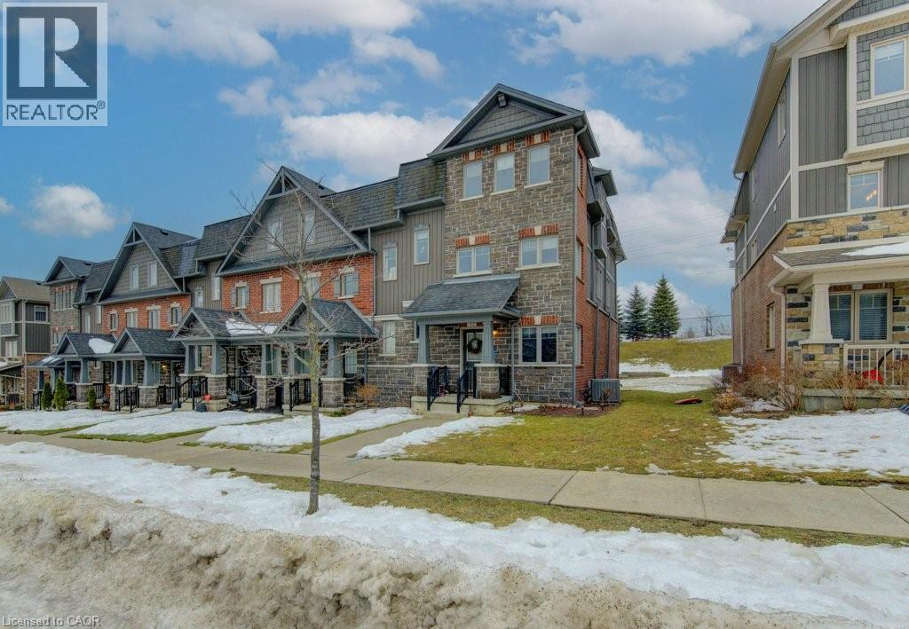 31 Eliza Avenue, Kitchener, Ontario  N2E 0G2 - Photo 2 - 40795096