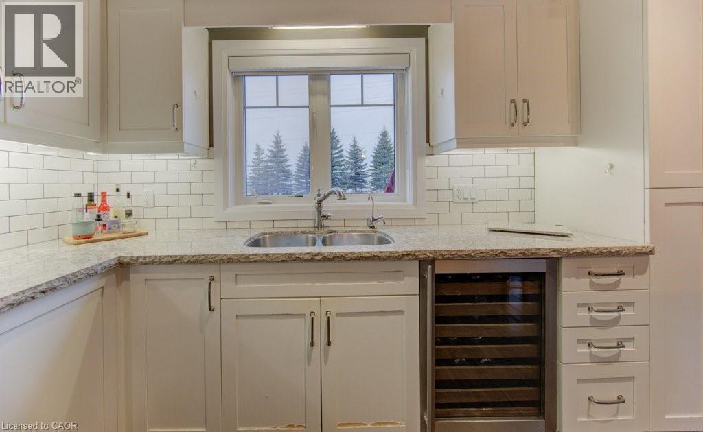 31 Eliza Avenue, Kitchener, Ontario  N2E 0G2 - Photo 20 - 40795096