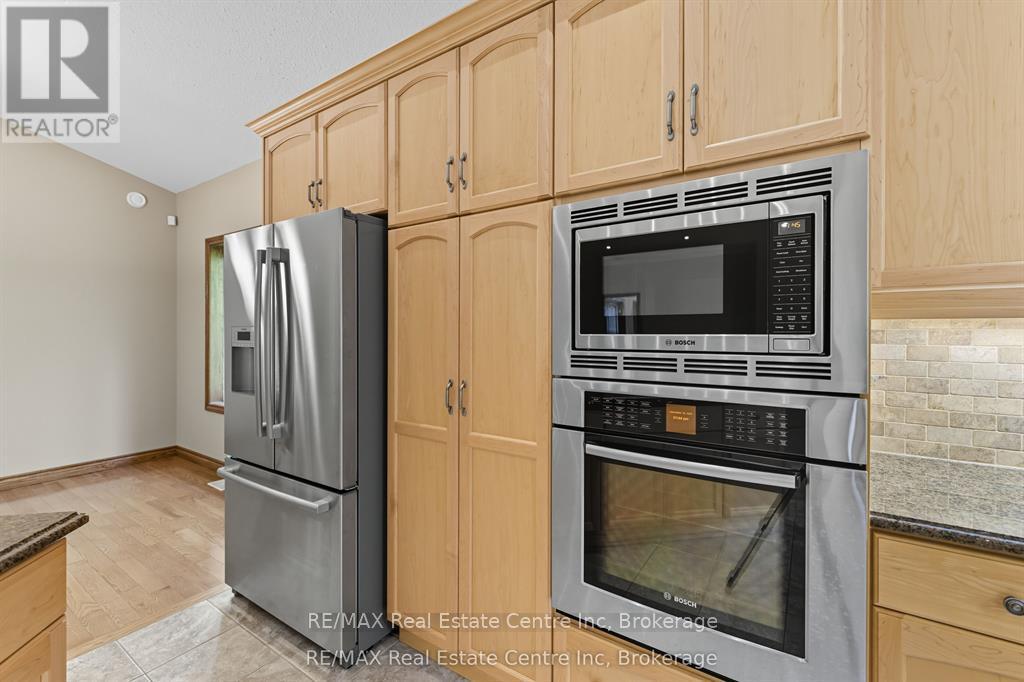 19 - 15 Valley Road, Guelph (Kortright East), Ontario  N1L 0H3 - Photo 7 - X12687964