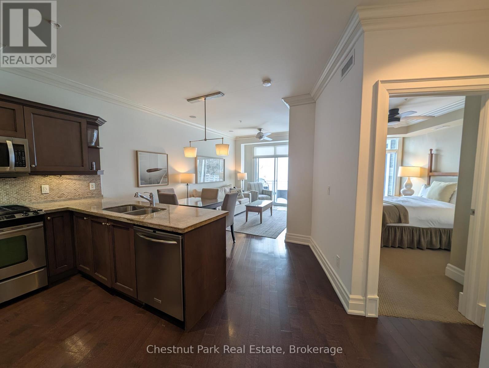 E206b1 - 1869 Muskoka 118 Road W, Muskoka Lakes (Monck (Muskoka Lakes)), Ontario  P1L 1W8 - Photo 4 - X12688014