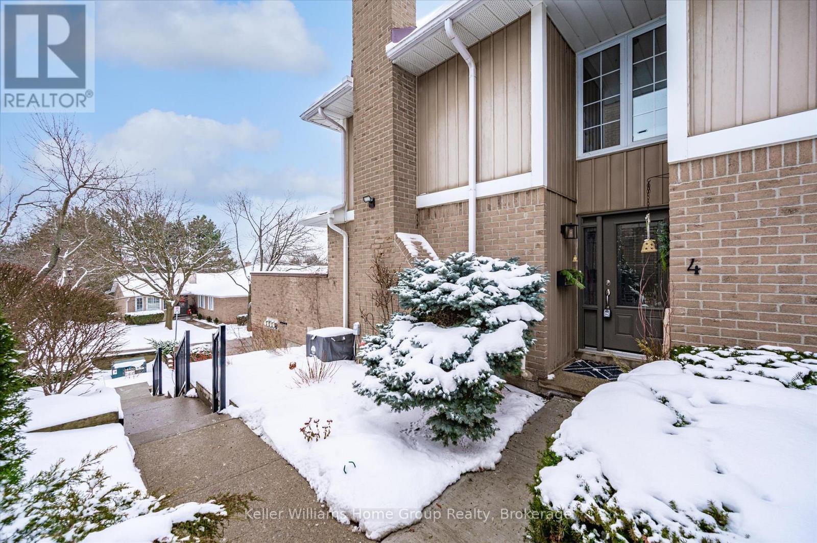 4 - 106 Woodlawn Road E, Guelph (Victoria North), Ontario  N1E 1B7 - Photo 4 - X12688056