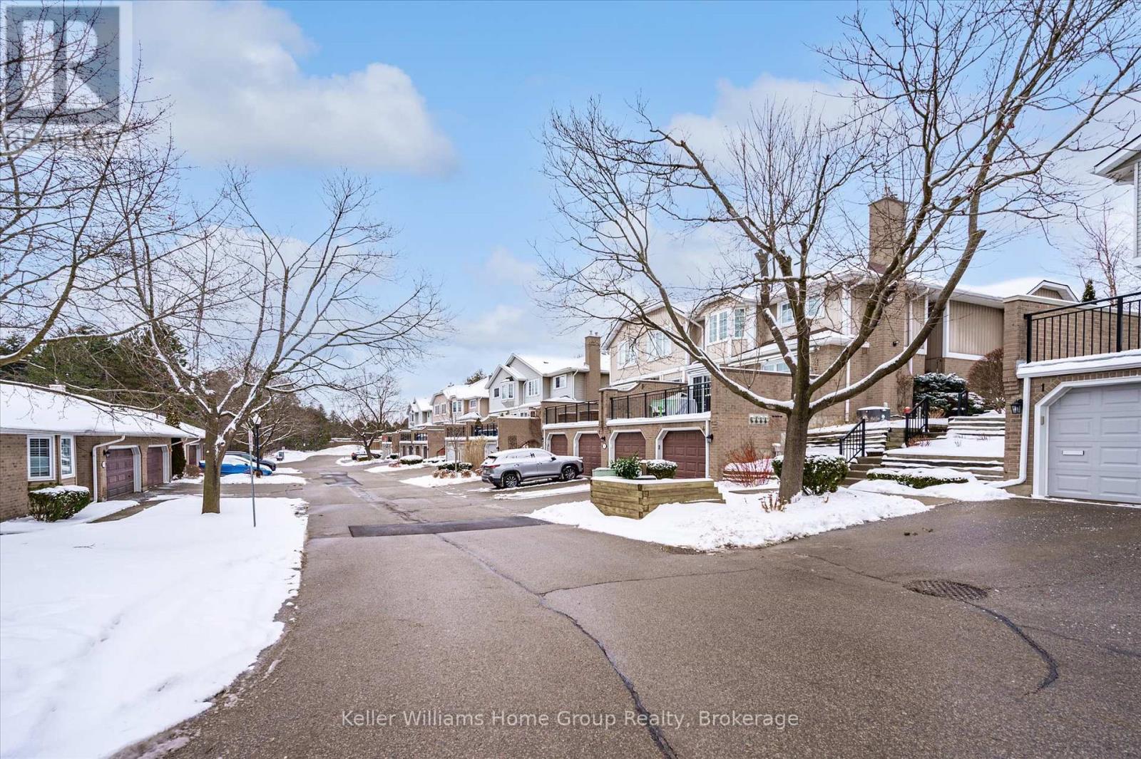 4 - 106 Woodlawn Road E, Guelph (Victoria North), Ontario  N1E 1B7 - Photo 44 - X12688056