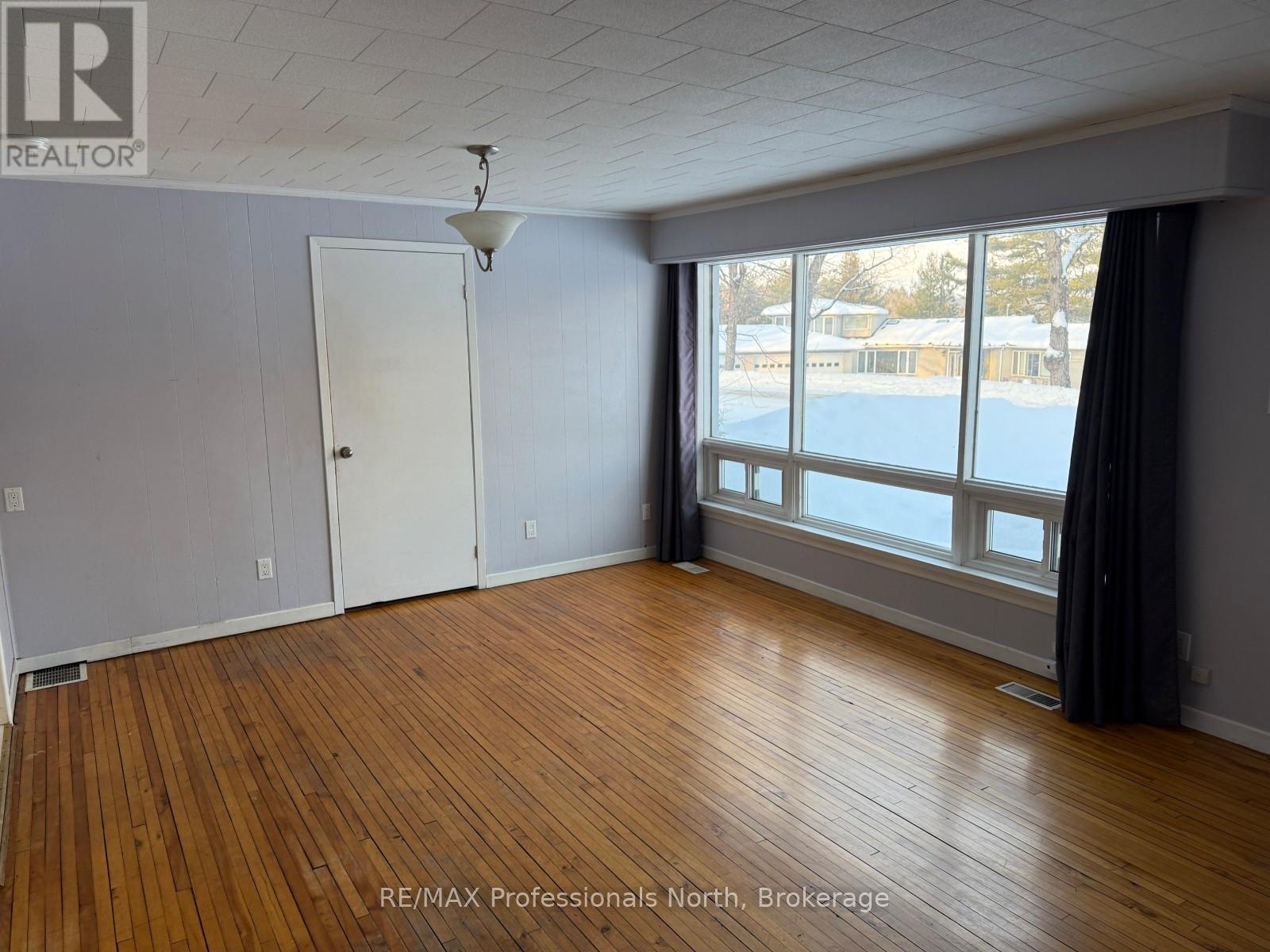 1092 Pioneer Road, Highlands East (Glamorgan), Ontario  K0M 1R0 - Photo 12 - X12688096