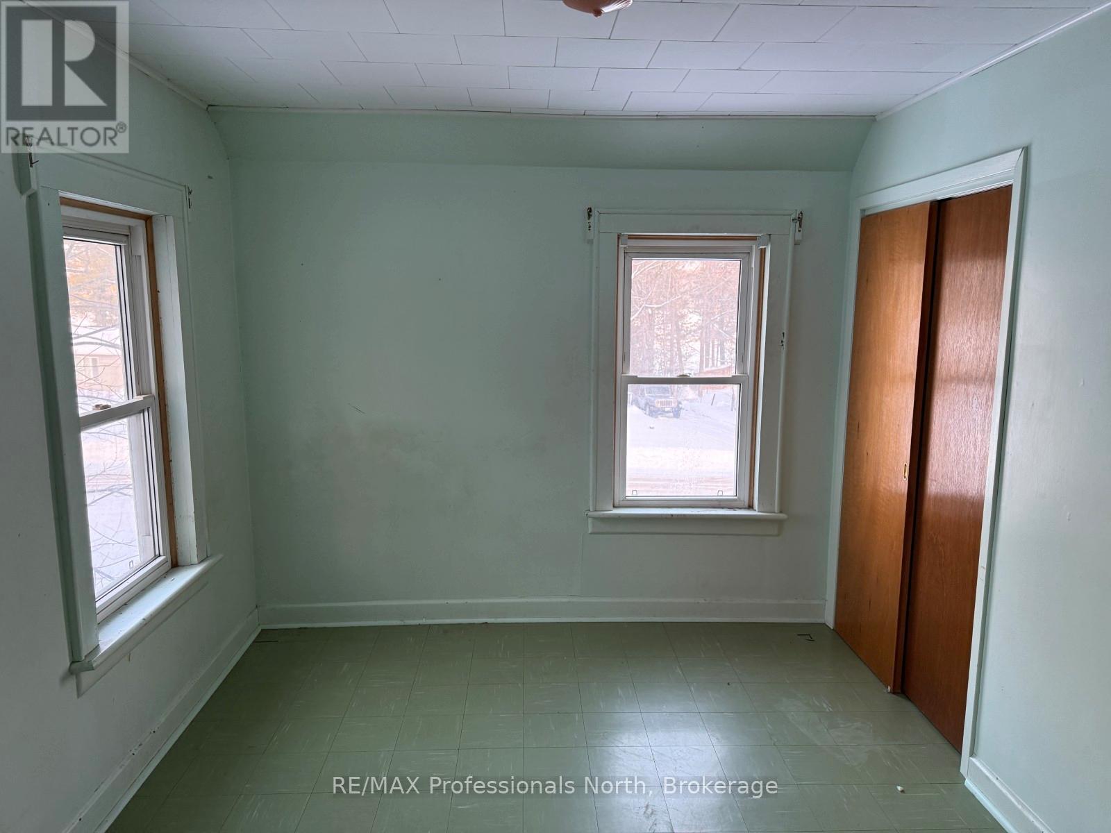 1092 Pioneer Road, Highlands East (Glamorgan), Ontario  K0M 1R0 - Photo 15 - X12688096