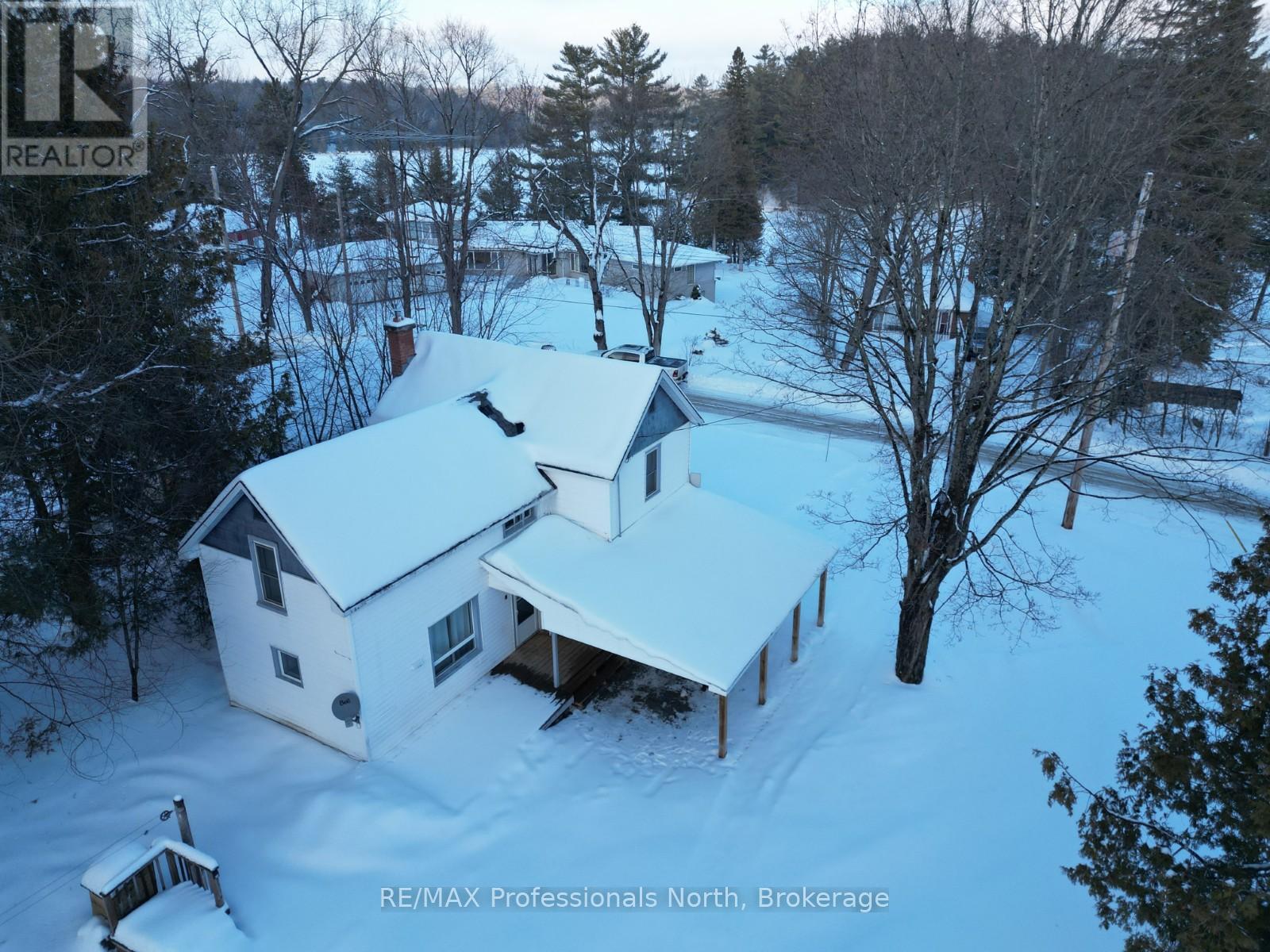 1092 Pioneer Road, Highlands East (Glamorgan), Ontario  K0M 1R0 - Photo 2 - X12688096