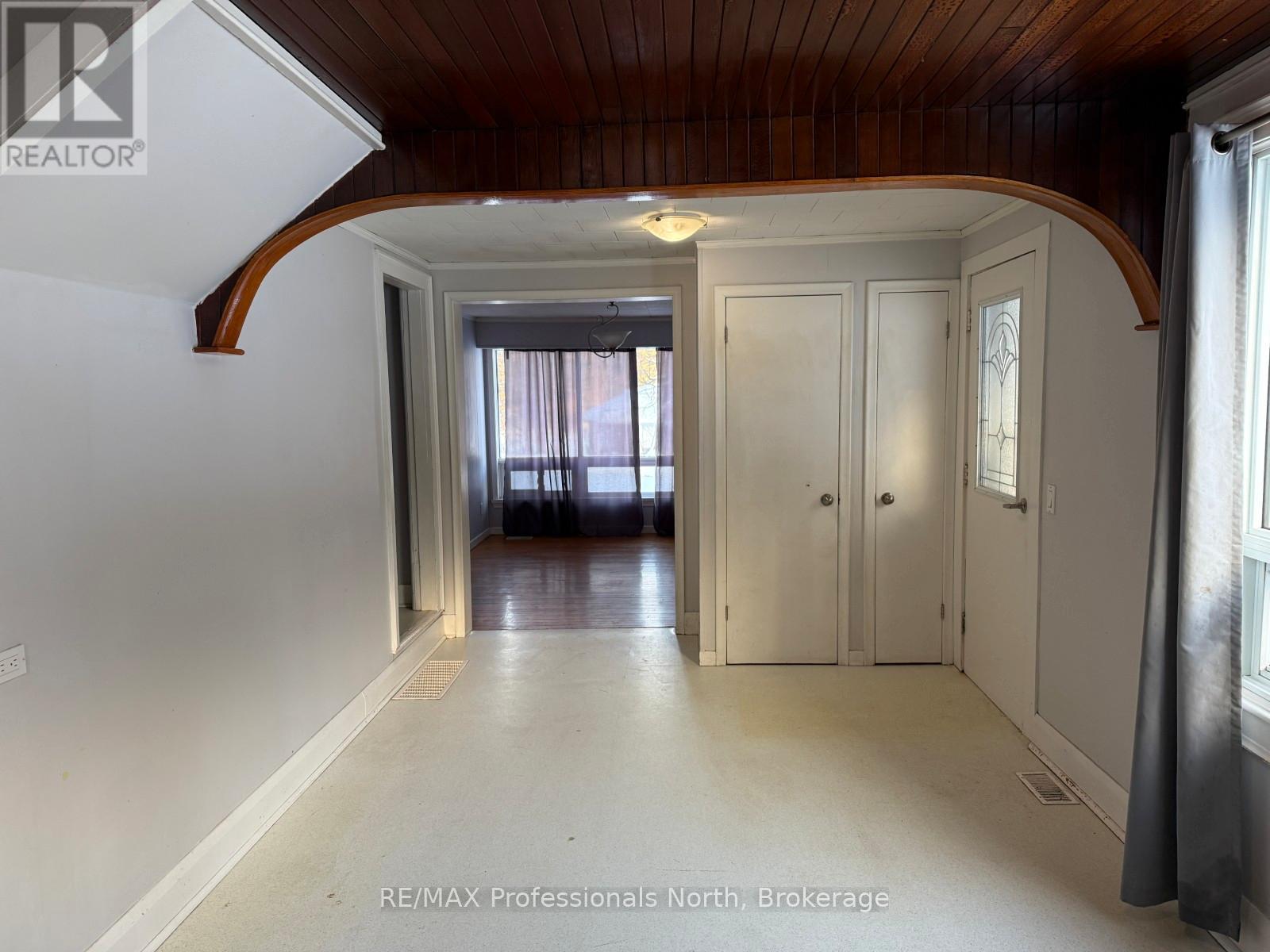 1092 Pioneer Road, Highlands East (Glamorgan), Ontario  K0M 1R0 - Photo 6 - X12688096