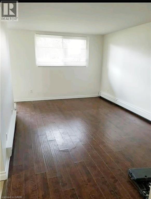 163 Chandler Drive Unit# 9, Kitchener, Ontario  N2E 1H1 - Photo 7 - 40786726