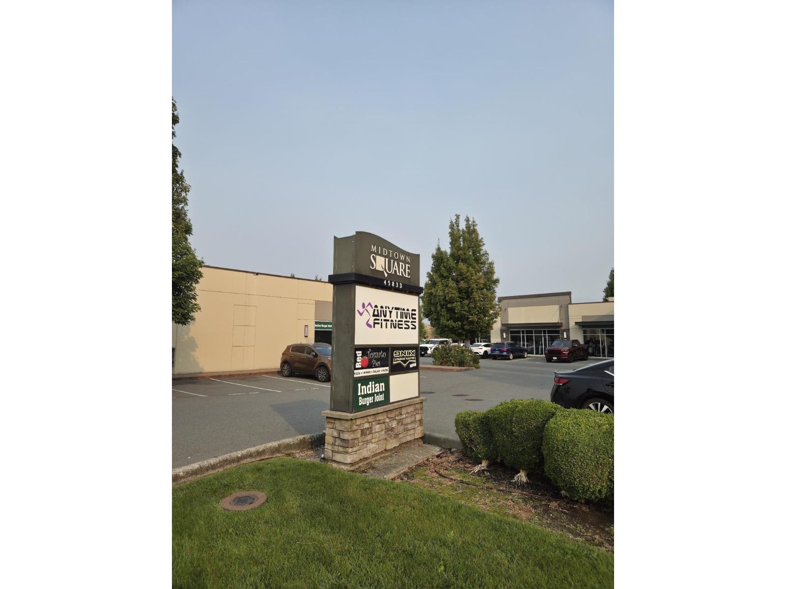 102 45833 Alexander Avenue, Chilliwack Downtown, Chilliwack, British Columbia  V2P 1L6 - Photo 3 - C8075008