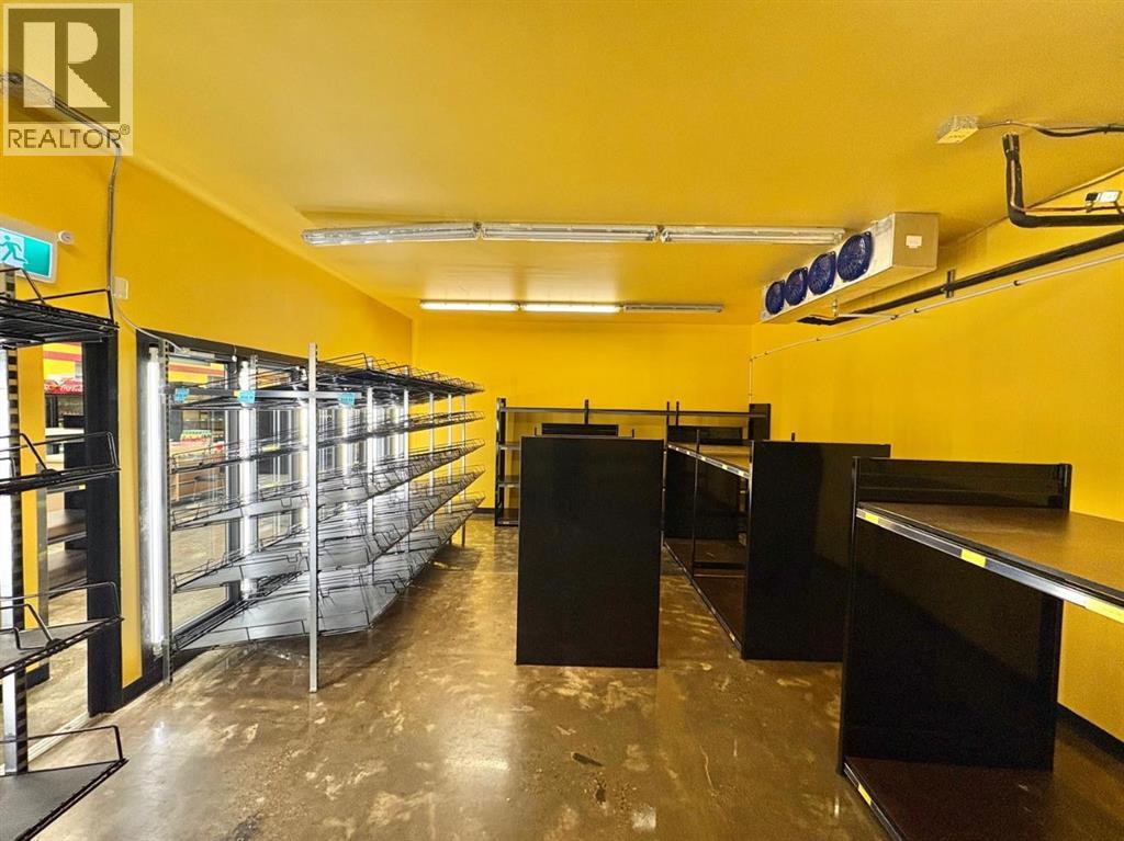 4617 50 Avenue, Red Deer, Alberta  T4N 3Z9 - Photo 9 - A2273829