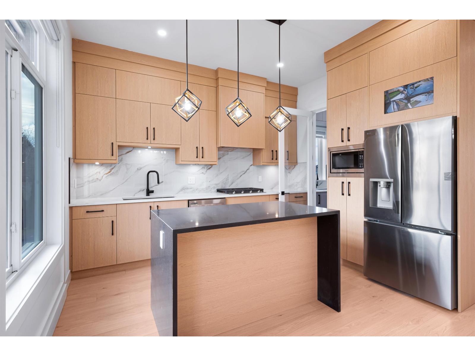 102 18002 63b Avenue, Surrey, British Columbia  V3S 4G1 - Photo 12 - R3075328