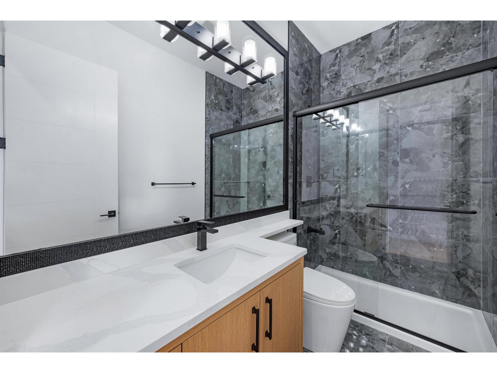 102 18002 63b Avenue, Surrey, British Columbia  V3S 4G1 - Photo 19 - R3075328