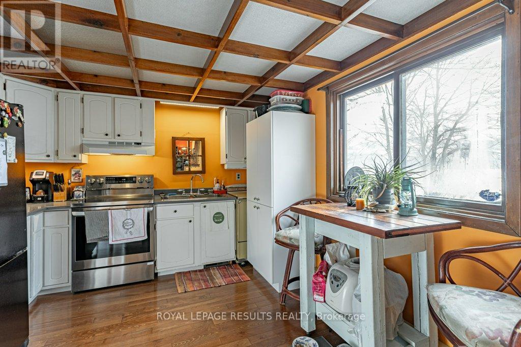 3349 Old Dexter Line, Central Elgin, Ontario  N0L 2H0 - Photo 15 - X12688154