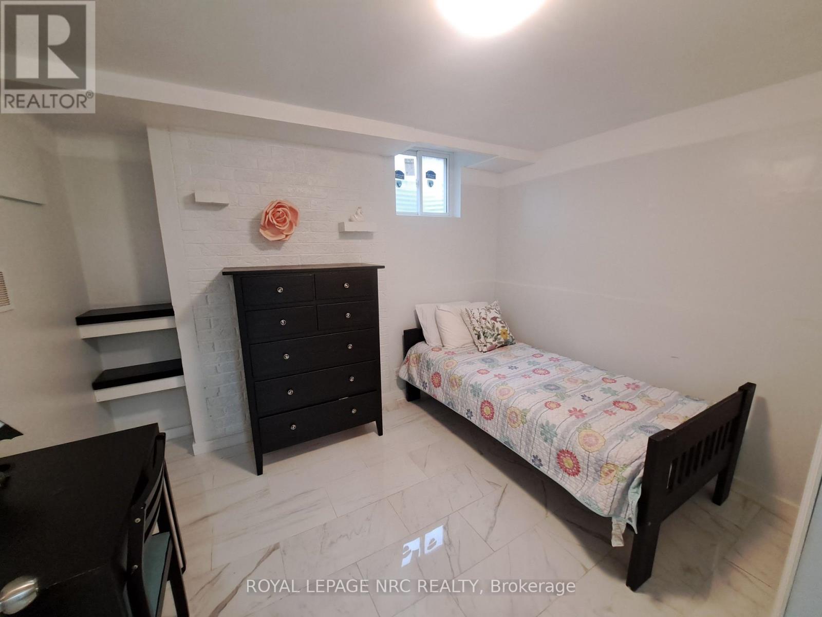 51 Briarsdale Crescent, Welland, Ontario  L3C 6S7 - Photo 35 - X12602118