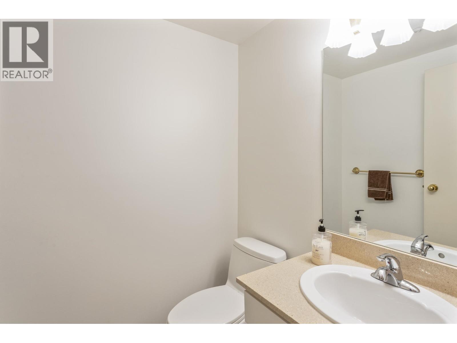 305 8 Laguna Court, New Westminster, British Columbia  V3M 6M6 - Photo 12 - R3078081