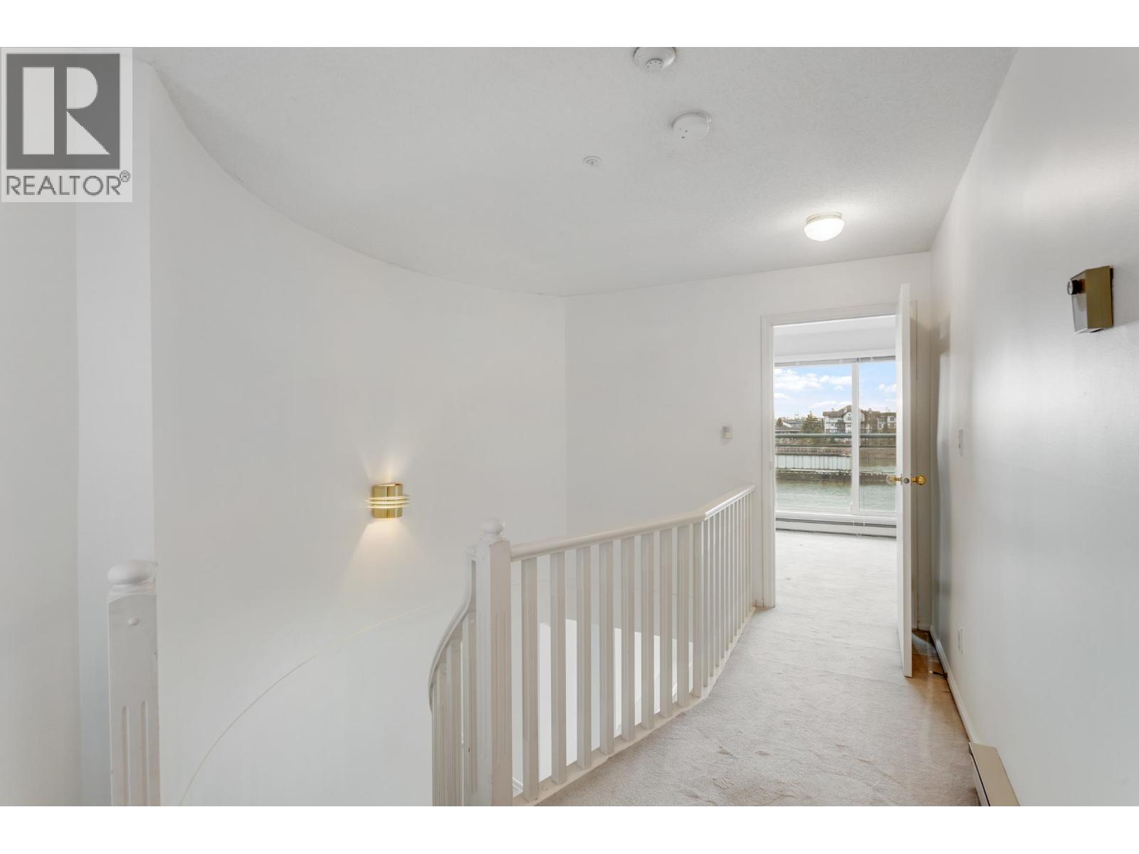 305 8 Laguna Court, New Westminster, British Columbia  V3M 6M6 - Photo 14 - R3078081