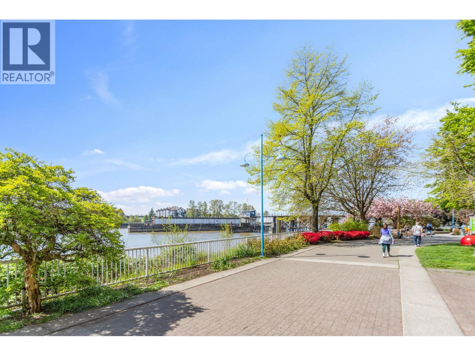 305 8 Laguna Court, New Westminster, British Columbia  V3M 6M6 - Photo 30 - R3078081