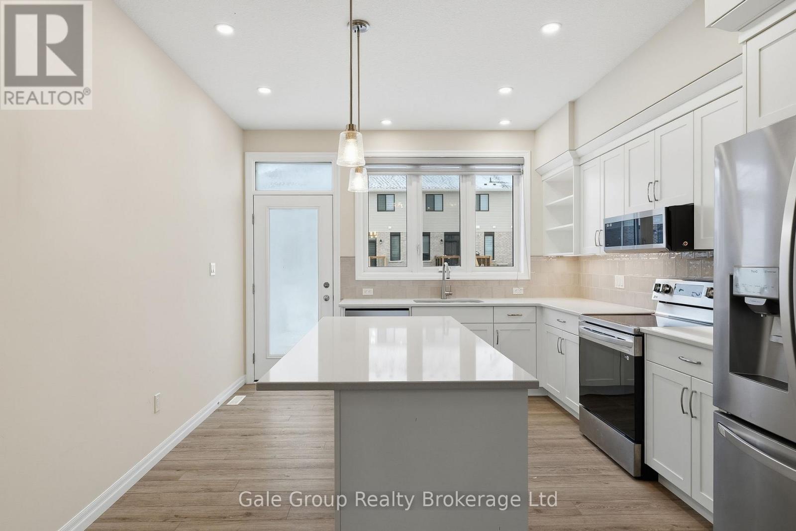 61 Keba Crescent, Tillsonburg, Ontario  N4G 0K7 - Photo 16 - X12688120