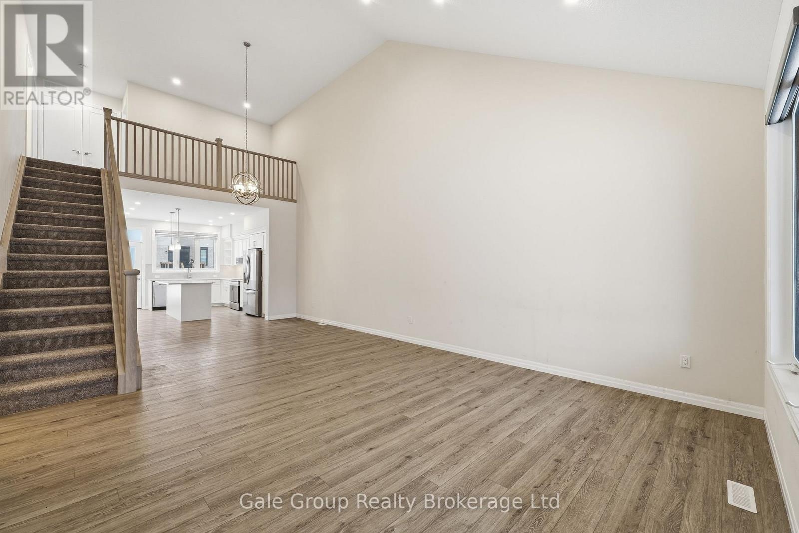 61 Keba Crescent, Tillsonburg, Ontario  N4G 0K7 - Photo 3 - X12688120