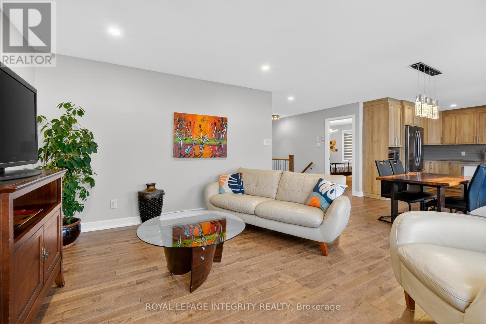 329 Dore Street, Casselman, Ontario  K0A 1M0 - Photo 5 - X12687894