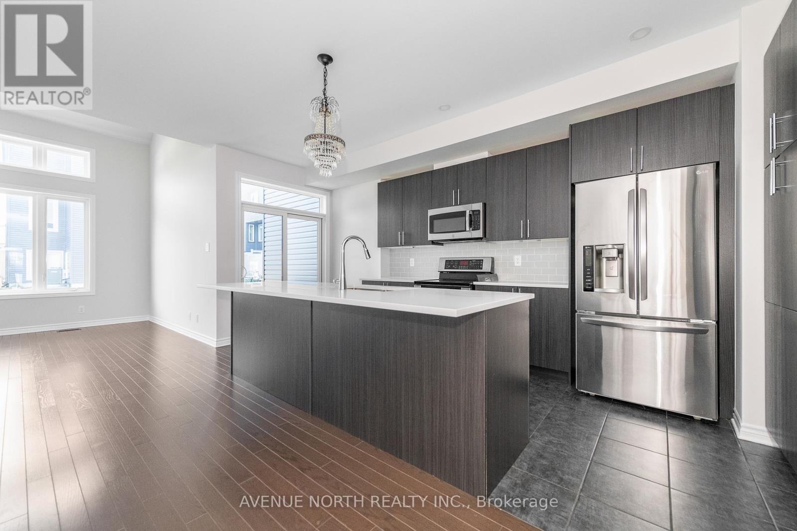 1024 Kijik Crescent, Ottawa, Ontario  K1X 0G9 - Photo 16 - X12687924